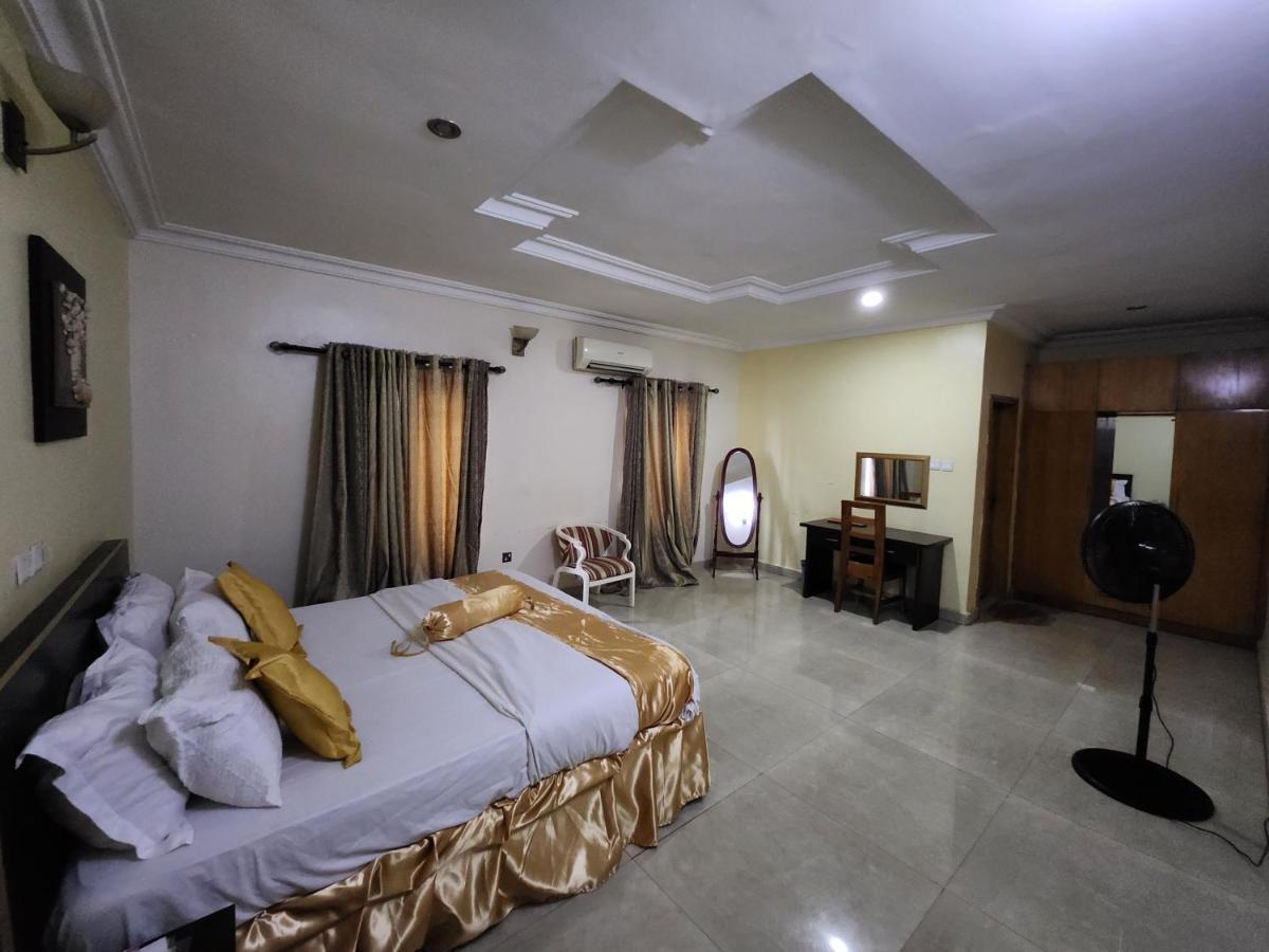 Nue-Crest Hotels & Suites Enugu 外观 照片
