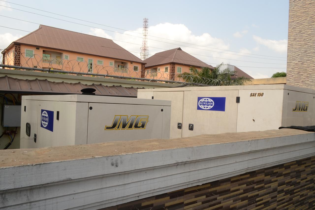 Nue-Crest Hotels & Suites Enugu 外观 照片